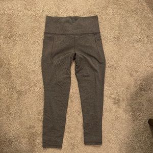 Athleta Salutation Stash Pocket II 7/8 Tight (Heather Grey)